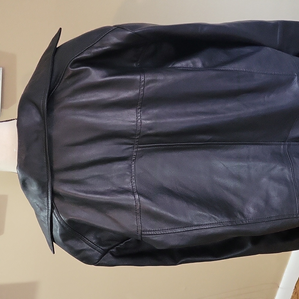 Ultimo Fashions Jacket - Picture 10 of 16